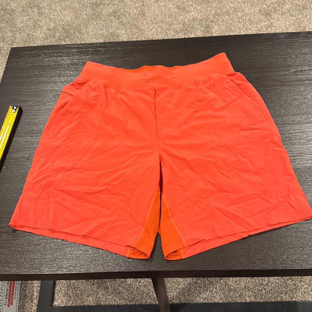 Lululemon Men’s Medium THE Short 7” Linerless Salmon